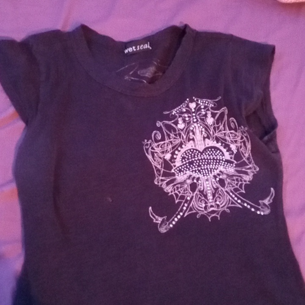 Wet Seal rhinestone heart